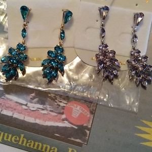 2 pair of dangling earrings